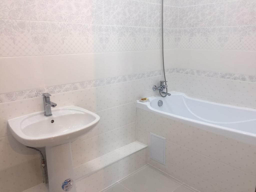 Apartment In Heart Of Astana Екстериор снимка